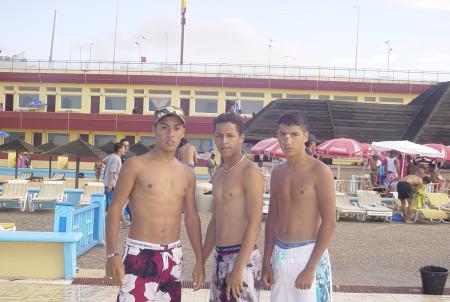 c moi et karim et 3adil a miami